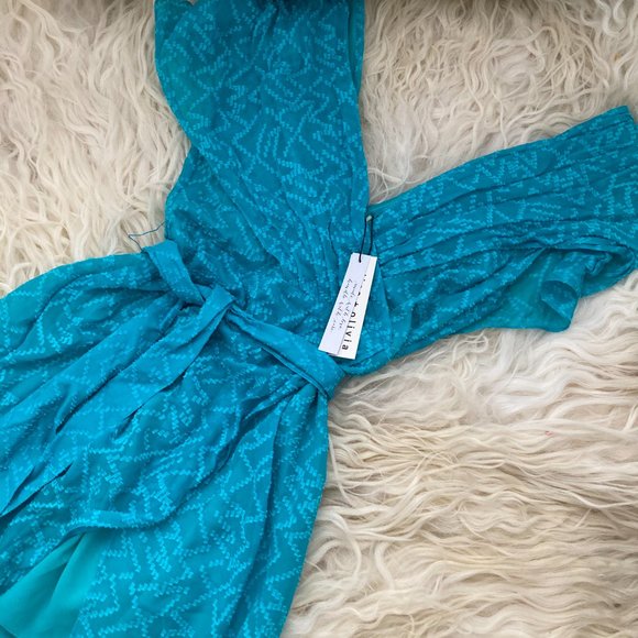 ALICE AND OLIVIA Darva Wrap-effect Swiss-dot Silk And Cotton-blend Midi Dress - Picture 8 of 15